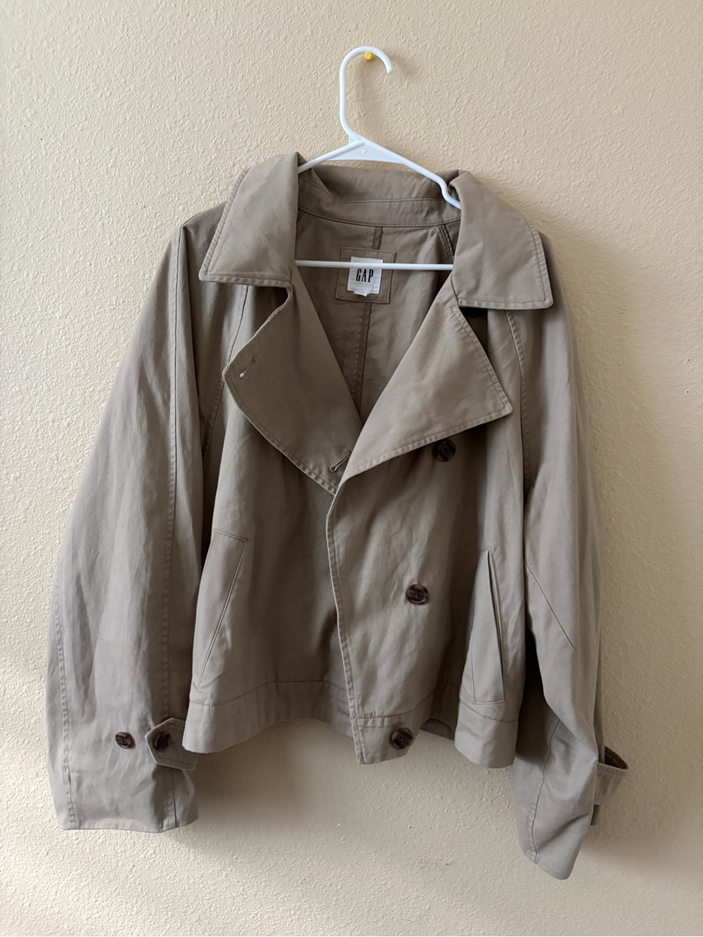 GAP Women's Taupe Short Double-Breasted Trench Coat